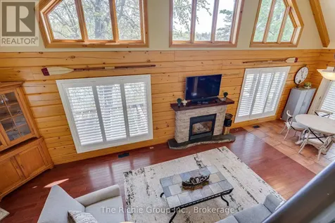 143 Green Lake Road West Caledon ON L7K 0S4