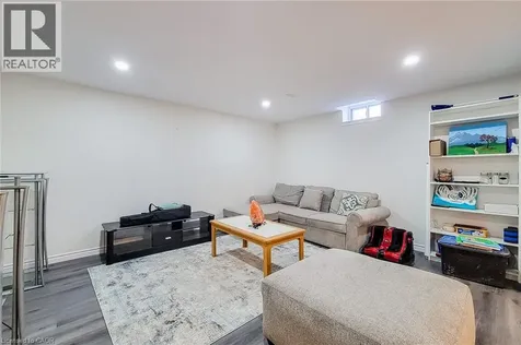 40 Fairgrounds Drive Binbrook ON L0R 1C0