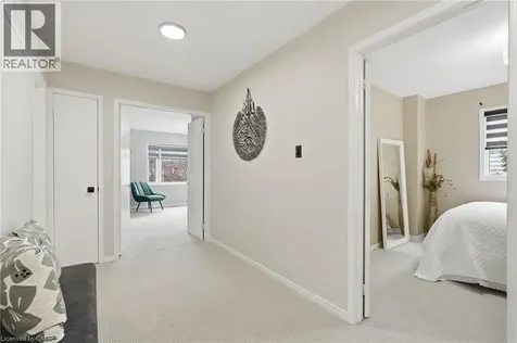 6 Woodcroft Crescent Waterdown ON L8B 0H1