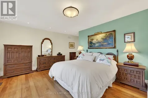 1036 River Road East Wasaga Beach ON L9Z 2P7