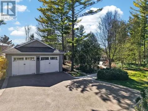 1036 River Road East Wasaga Beach ON L9Z 2P7