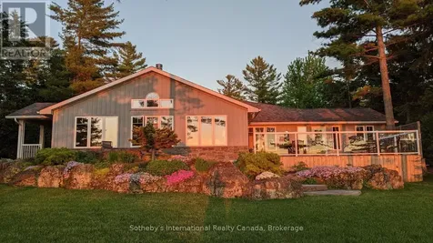 1036 River Road East Wasaga Beach ON L9Z 2P7