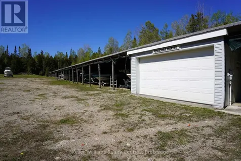 158 Stokes Bay Road Northern Bruce Peninsula ON N0H 1W0