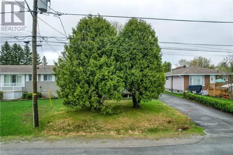 182 Darby Street Sudbury ON P3B 3V1