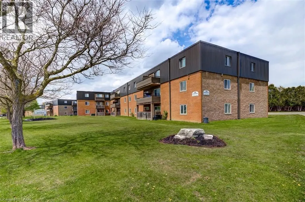 390 Admiral Drive London ON N5V 3C2
