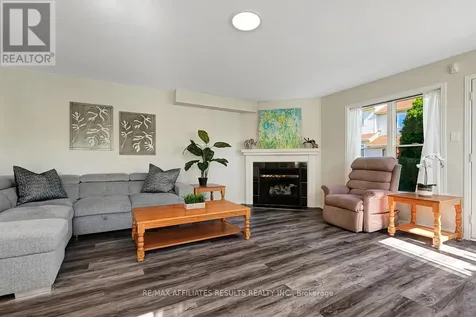254 Westvalley Private East Ottawa ON K1V 2B6