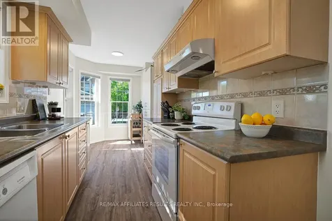 254 Westvalley Private East Ottawa ON K1V 2B6
