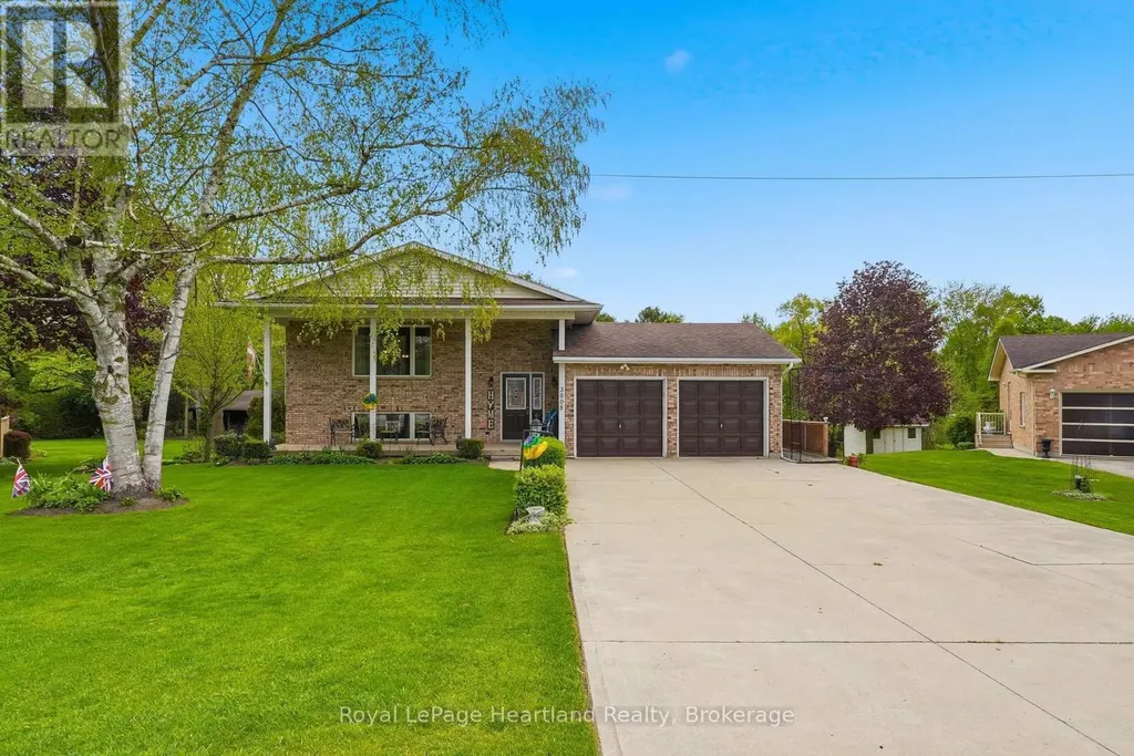 3008 Brookhaven Drive Howick ON N0G 1V0