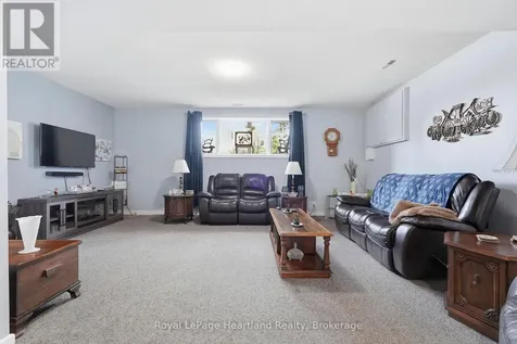 3008 Brookhaven Drive Howick ON N0G 1V0