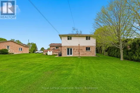 3008 Brookhaven Drive Howick ON N0G 1V0