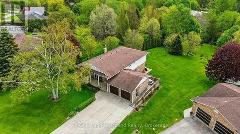 3008 Brookhaven Drive Howick ON N0G 1V0