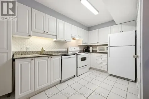 429 Somerset Street West Ottawa ON K2P 2P5