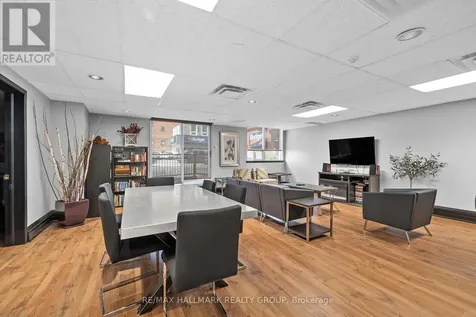 429 Somerset Street West Ottawa ON K2P 2P5