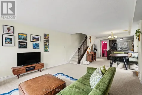 599 Chapman Mills Drive Ottawa ON K2J 5T1