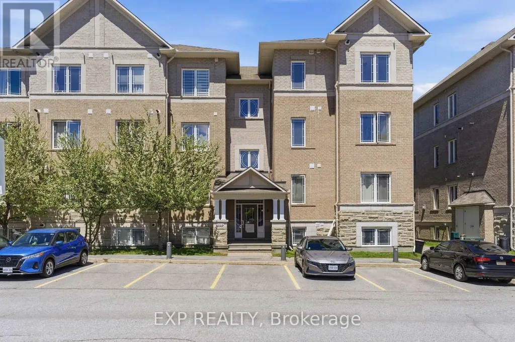 369 Paseo Private Ottawa ON K2G 4N7