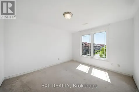 369 Paseo Private Ottawa ON K2G 4N7