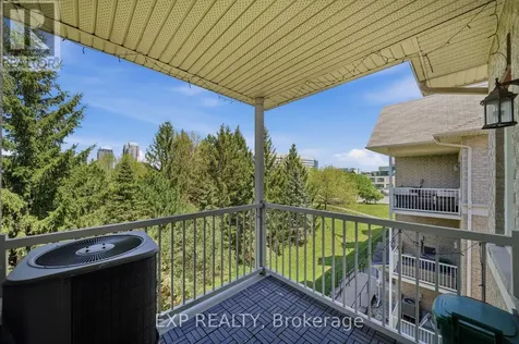 369 Paseo Private Ottawa ON K2G 4N7