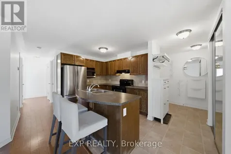 369 Paseo Private Ottawa ON K2G 4N7