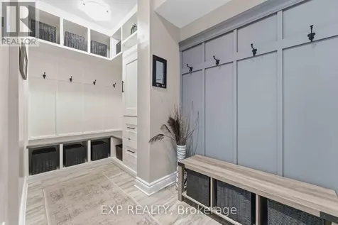 7025 Still Meadow Way Ottawa ON K4P 0C9