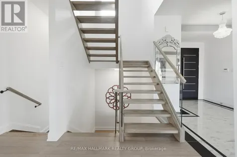 225 Summerview Terrace Ottawa ON K4P 0E9