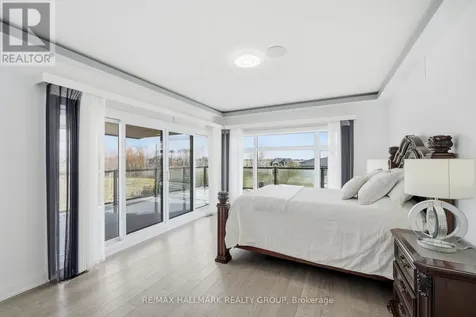 225 Summerview Terrace Ottawa ON K4P 0E9