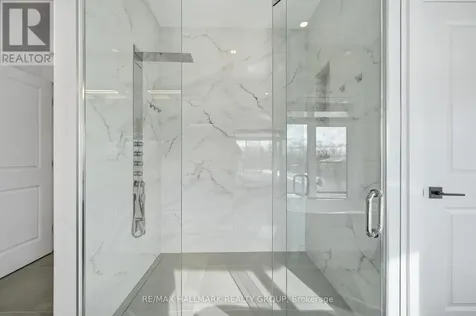 225 Summerview Terrace Ottawa ON K4P 0E9