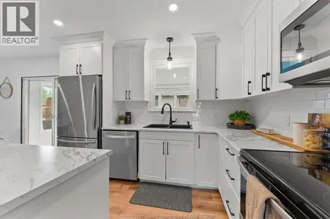295 Simcoe Street Amherstburg ON N9V 1M5