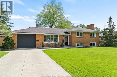 295 Simcoe Street Amherstburg ON N9V 1M5