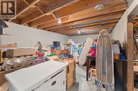 295 Simcoe Street Amherstburg ON N9V 1M5