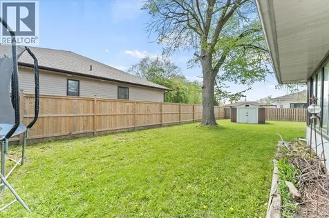 295 Simcoe Street Amherstburg ON N9V 1M5
