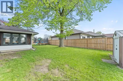 295 Simcoe Street Amherstburg ON N9V 1M5