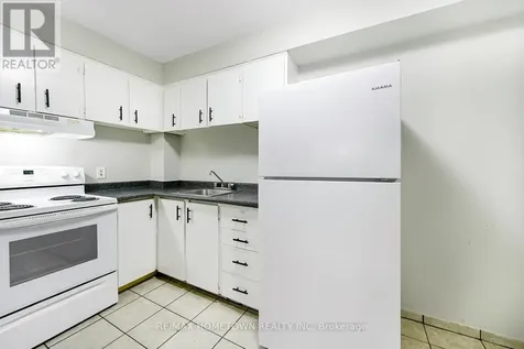 815 Kyle Court Brockville ON K6V 6J7