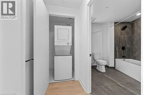 1185 Dupont Street Toronto ON M6H 0G5