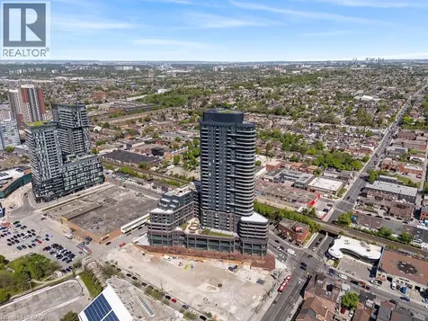 1185 Dupont Street Toronto ON M6H 0G5