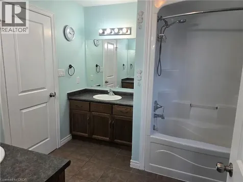 569 Alberta Avenue North Woodstock ON N4V 0A3