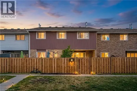 423 Westwood Drive Kitchener ON N2M 5B5
