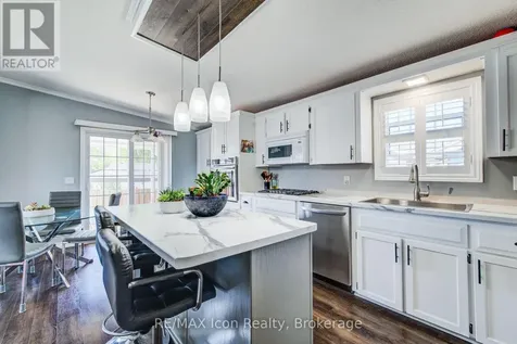 11 Hemlock Crescent Puslinch ON N0B 2J0