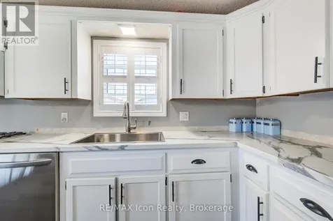 11 Hemlock Crescent Puslinch ON N0B 2J0