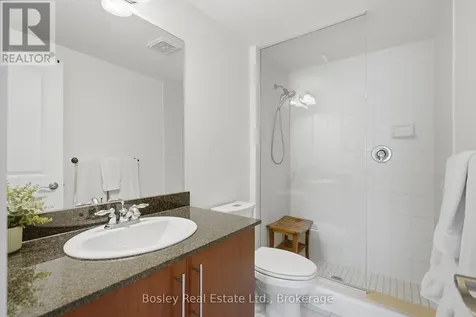 104 Farmgate Road Blue Mountains ON L9Y 0L7