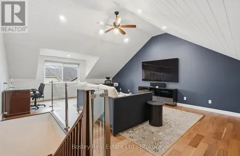 104 Farmgate Road Blue Mountains ON L9Y 0L7