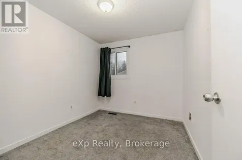 165 Green Valley Drive Kitchener ON N2P 1K3