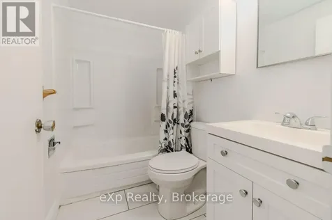 165 Green Valley Drive Kitchener ON N2P 1K3