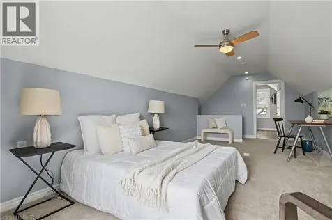 34 Weir Street South Hamilton ON L8K 3A4
