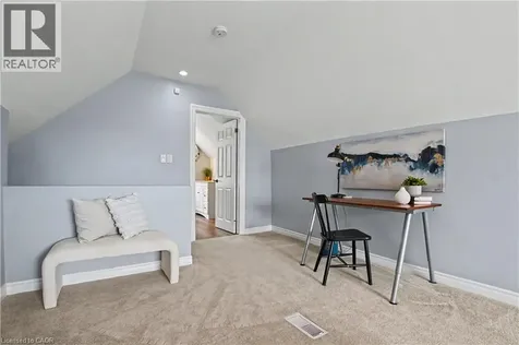 34 Weir Street South Hamilton ON L8K 3A4