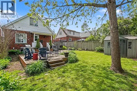 34 Weir Street South Hamilton ON L8K 3A4