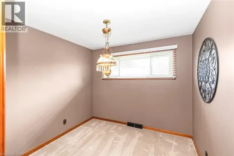435 East 36th Street Hamilton ON L8V 4A4