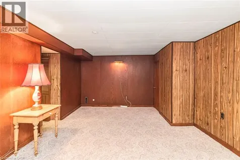 435 East 36th Street Hamilton ON L8V 4A4