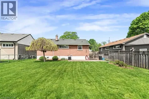435 East 36th Street Hamilton ON L8V 4A4