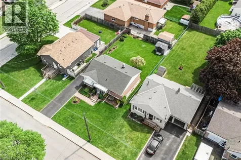 435 East 36th Street Hamilton ON L8V 4A4