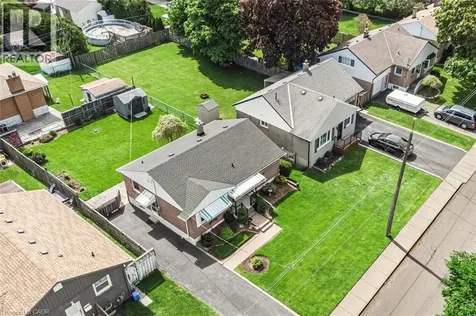 435 East 36th Street Hamilton ON L8V 4A4